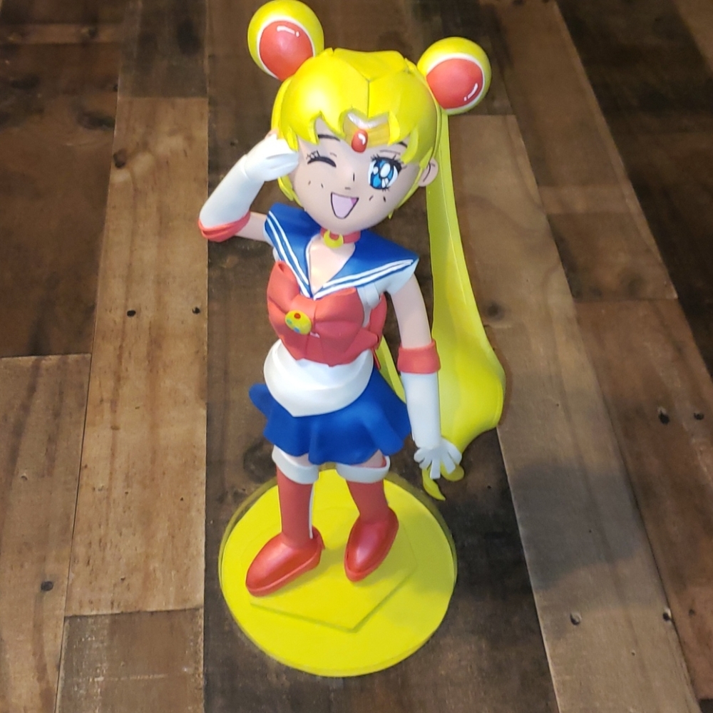 Sailor Moon Figure (((SOLD)))